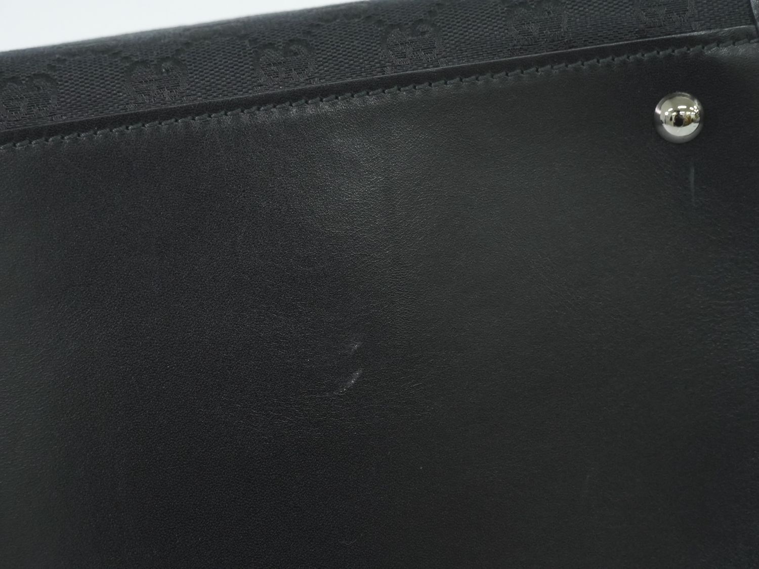 Gucci GG Canvas Shoulder Bag Black — view 7