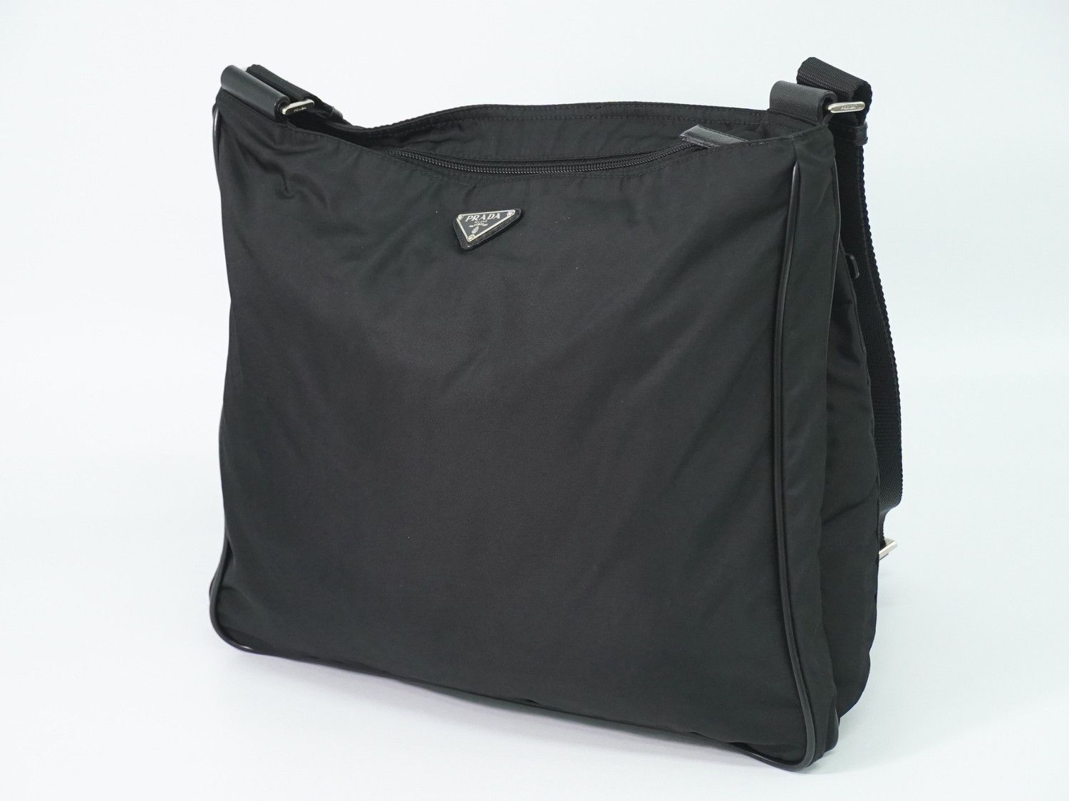 Prada Nylon Shoulder Bag Pochette Black — view 2