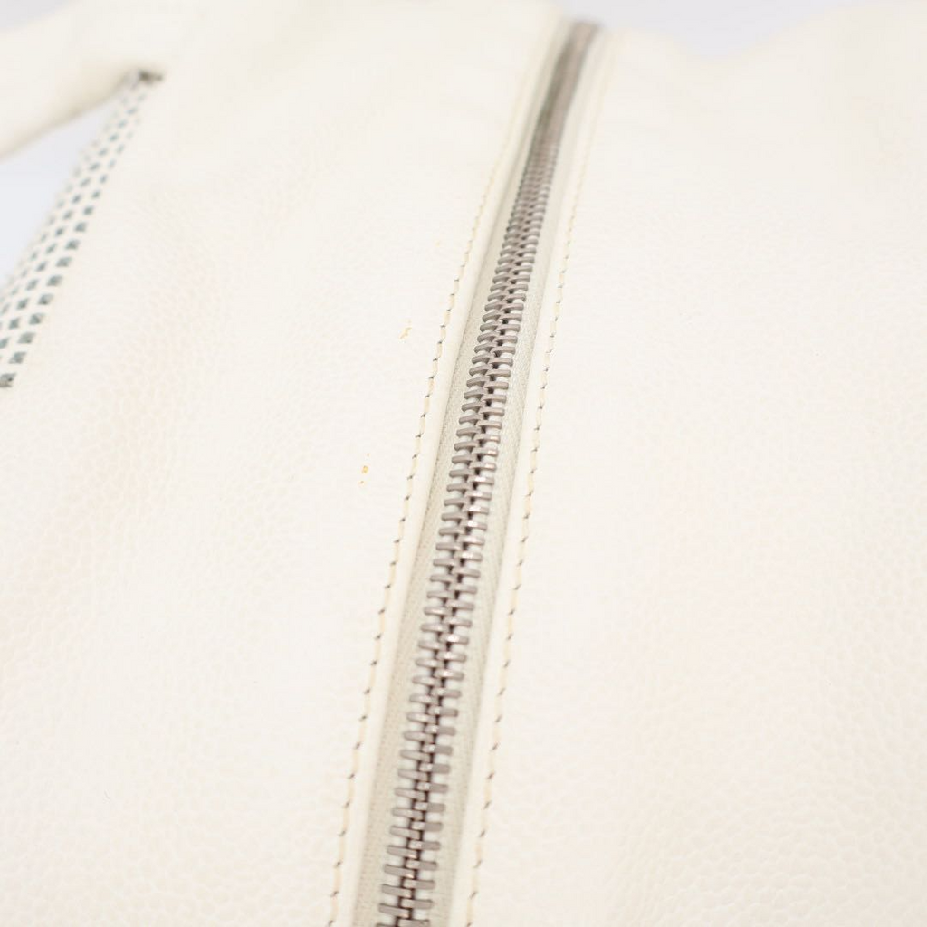 Chanel Perforated Handbag White Mini — view 6