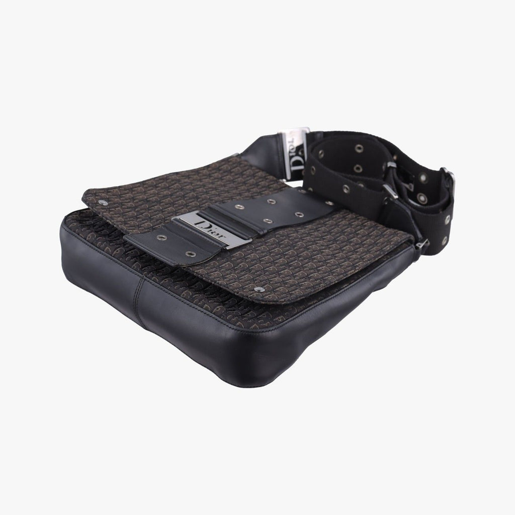 Dior Street Chic Black Canvas Leather Shoulder — view 4