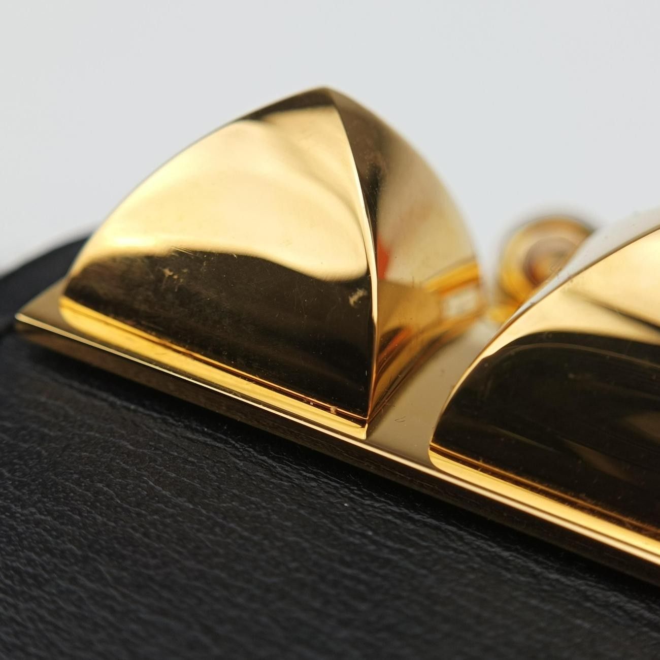 Hermes Collier de Chien Black Gold Leather Bracelet — view 9