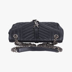 Saint Laurent Envelope Black Leather Shoulder — view 8