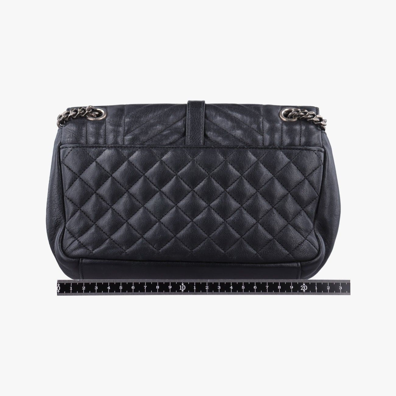 Saint Laurent Envelope Black Leather Shoulder — view 2