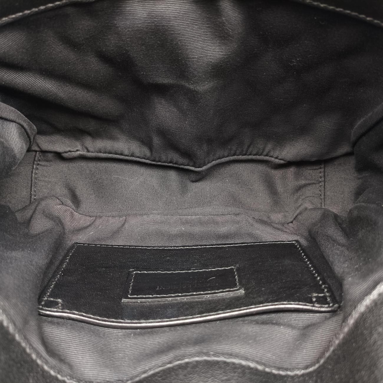Saint Laurent Envelope Black Leather Shoulder — view 9