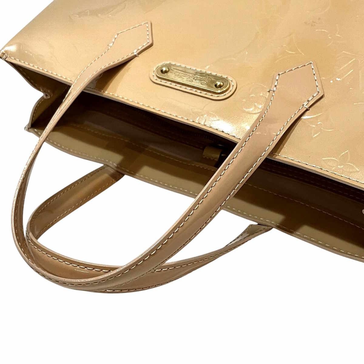 Louis Vuitton Wilshire PM Vernis Handbag Enamel Patent Leather — view 8