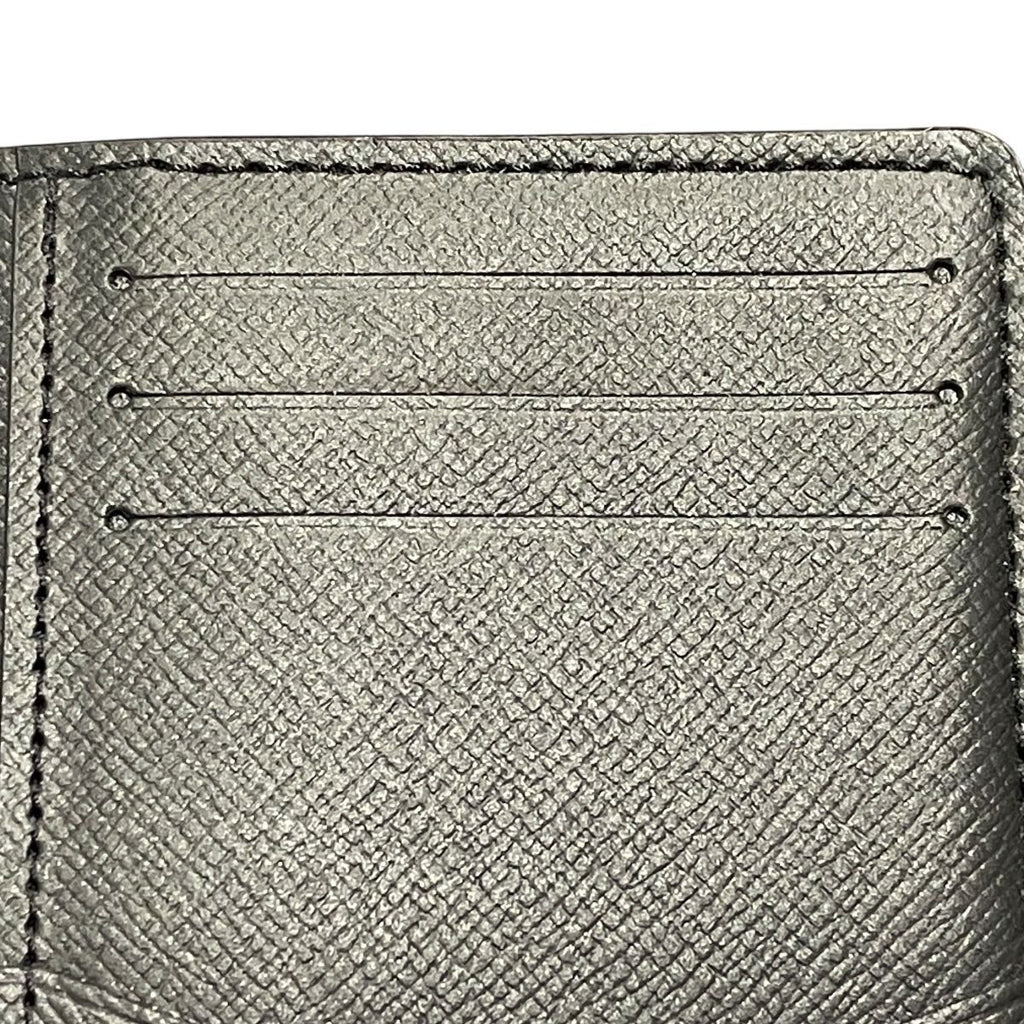 Louis Vuitton Organizer de Poche Taiga Business Card Holder Leather — view 8