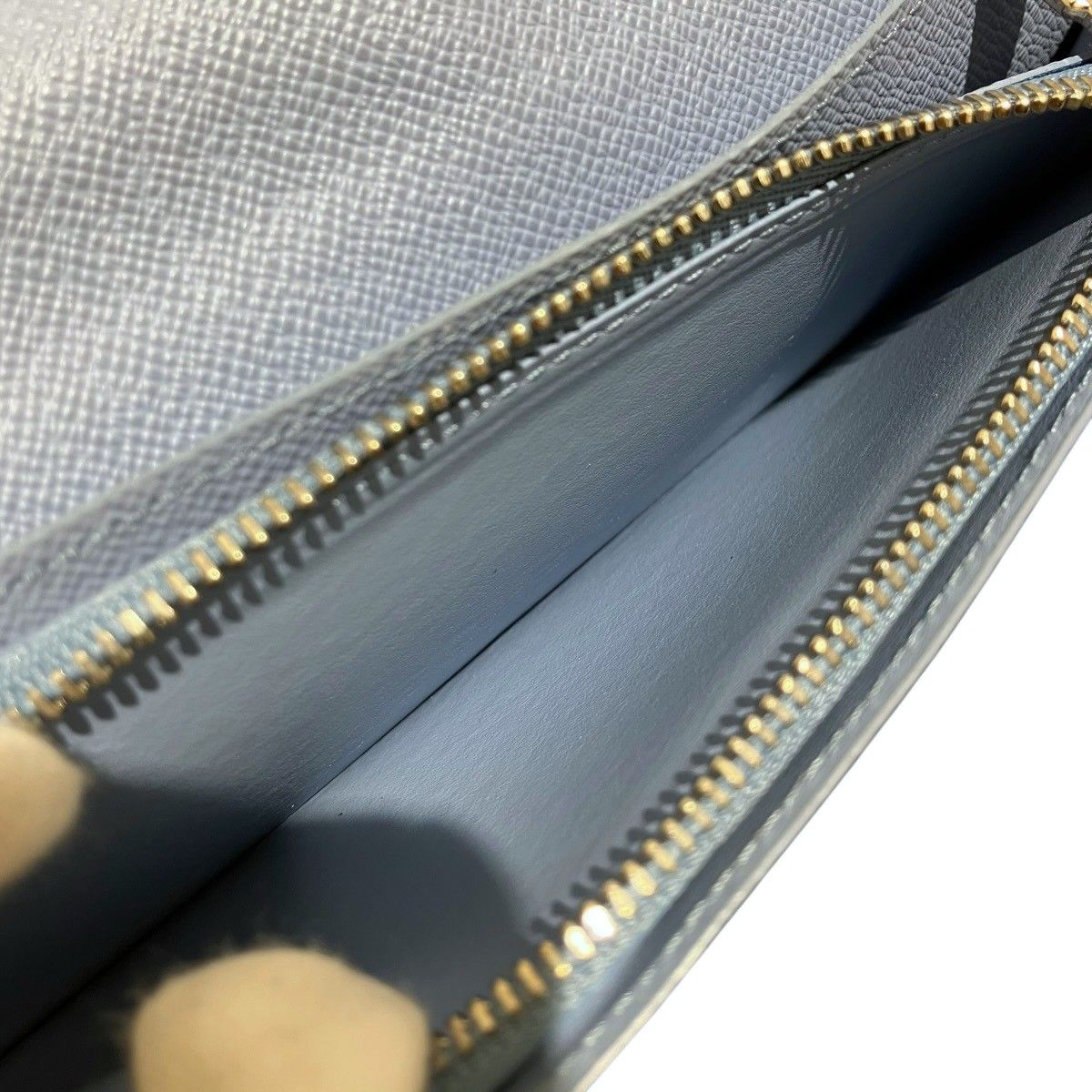 Louis Vuitton Portefeuille Brazza Monogram Wallet Canvas — view 6