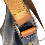 Louis Vuitton Musette Monogram Shoulder Bag Canvas — view 6