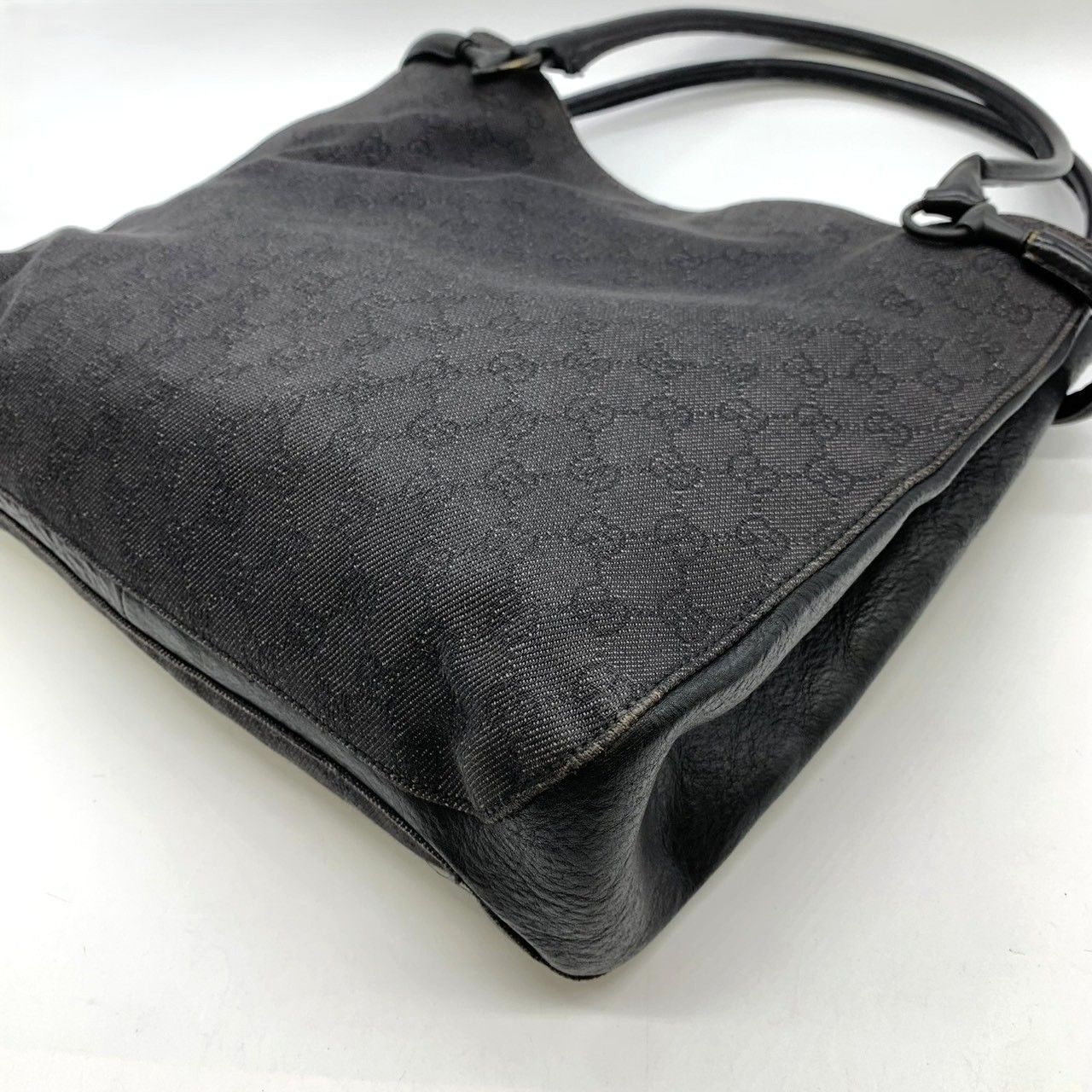 Gucci Tote Shoulder Bag GG Canvas Black — view 3