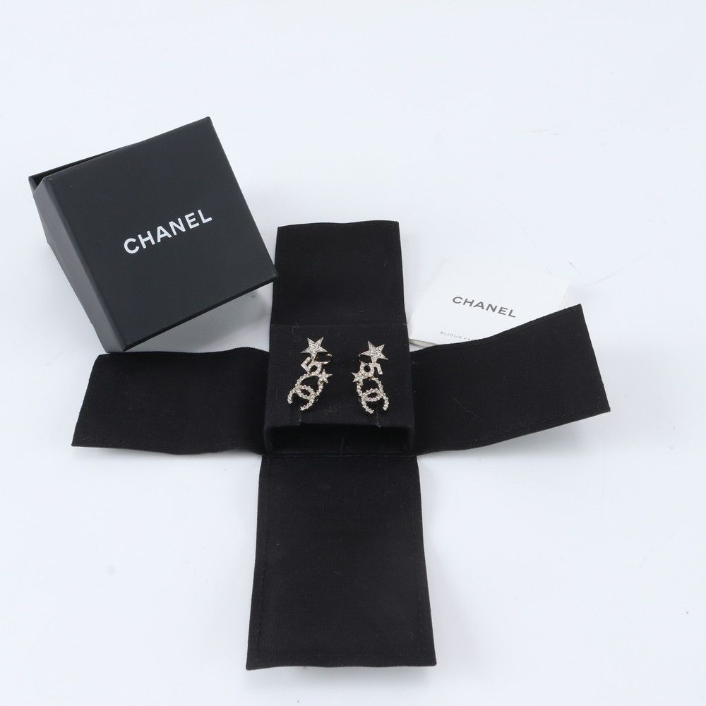 Chanel S CC Logo Star 5 Earrings Gold Rhinestone