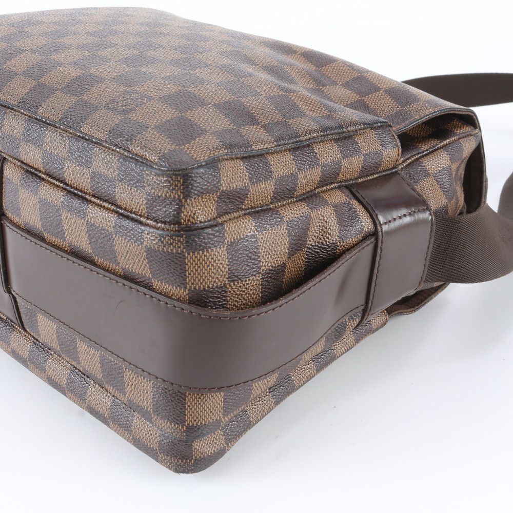 Louis Vuitton Damier Naviglio Leather Shoulder Bag Crossbody Messenger Business — view 4