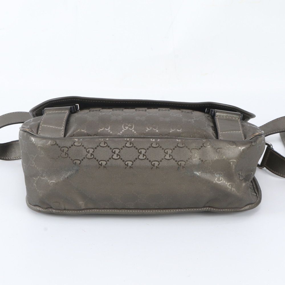 Gucci GG Supreme Shoulder Bag Crossbody Leather — view 6