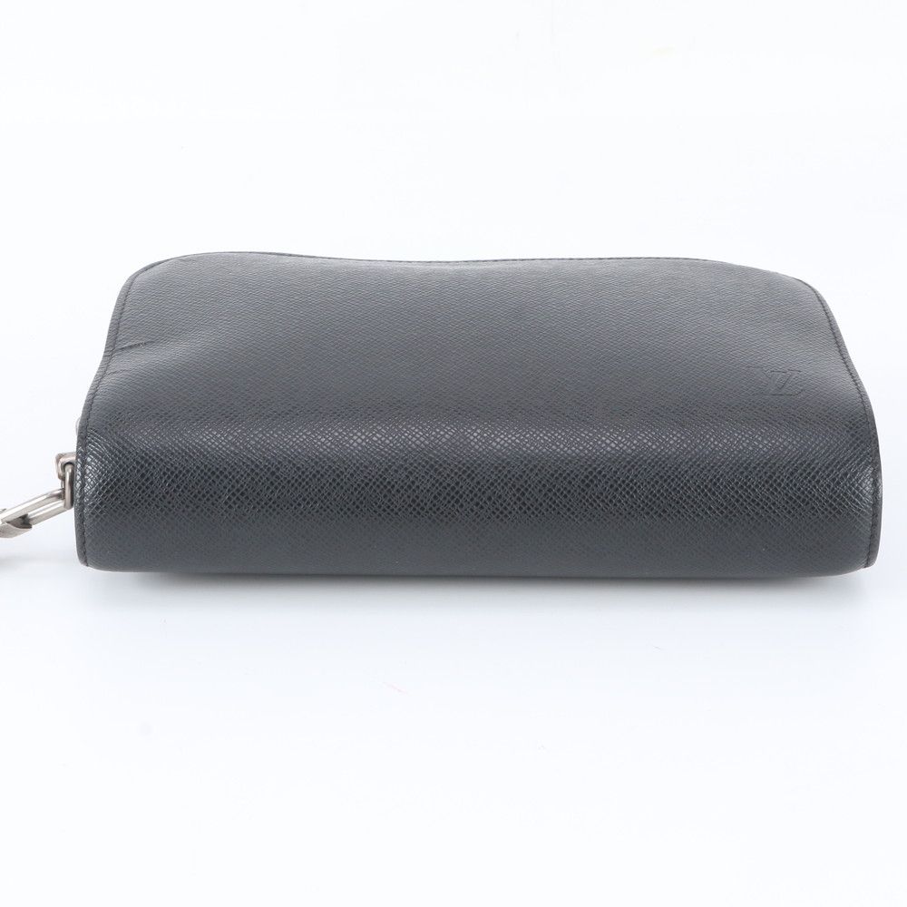 Louis Vuitton Taiga Baikal Leather Clutch Pouch Business — view 6