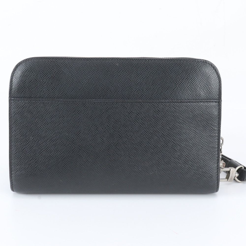 Louis Vuitton Taiga Baikal Leather Clutch Pouch Business — view 3