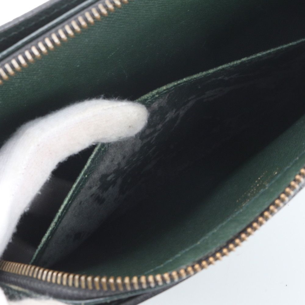 Louis Vuitton Taiga Baikal Leather Clutch Pouch Business — view 8