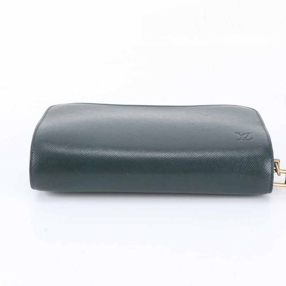 Louis Vuitton Taiga Baikal Leather Clutch Pouch Business — view 6