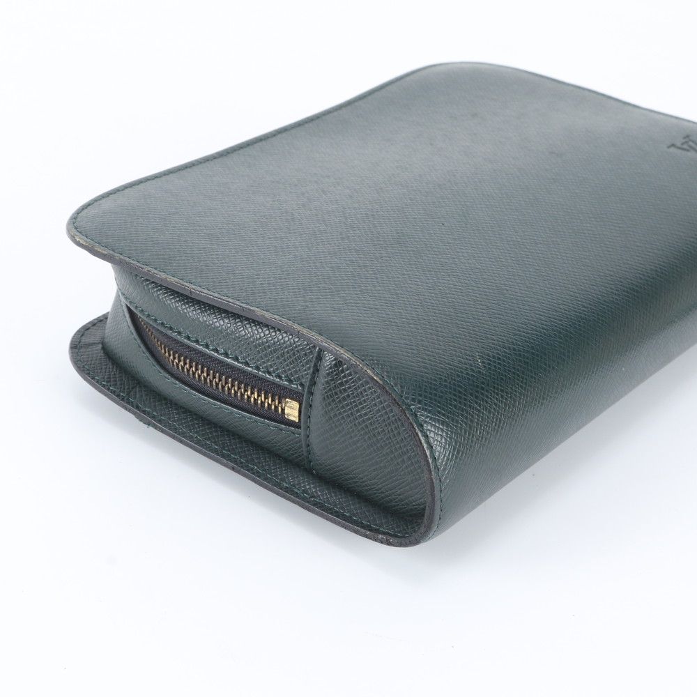 Louis Vuitton Taiga Baikal Leather Clutch Pouch Business — view 5