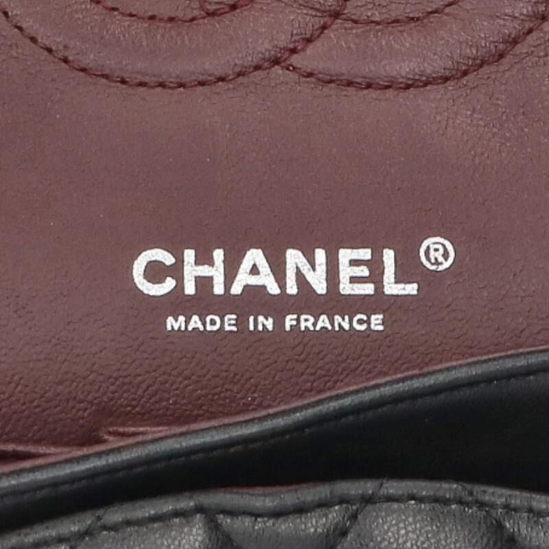Chanel Quilted 25 Lambskin Double Flap Chain Leather Shoulder Bag 25 — view 3