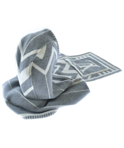 Louis Vuitton Scarf Gray — view 2