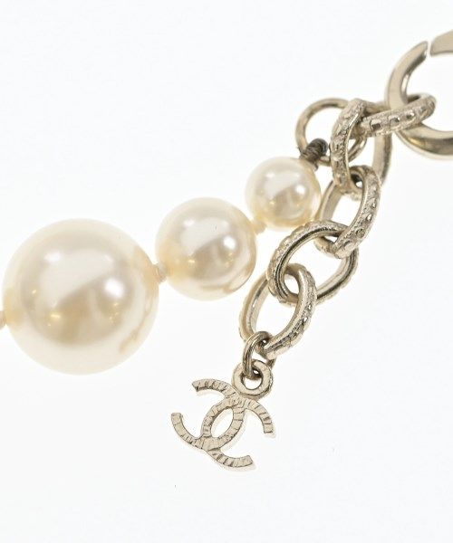 Chanel Necklace White — view 4