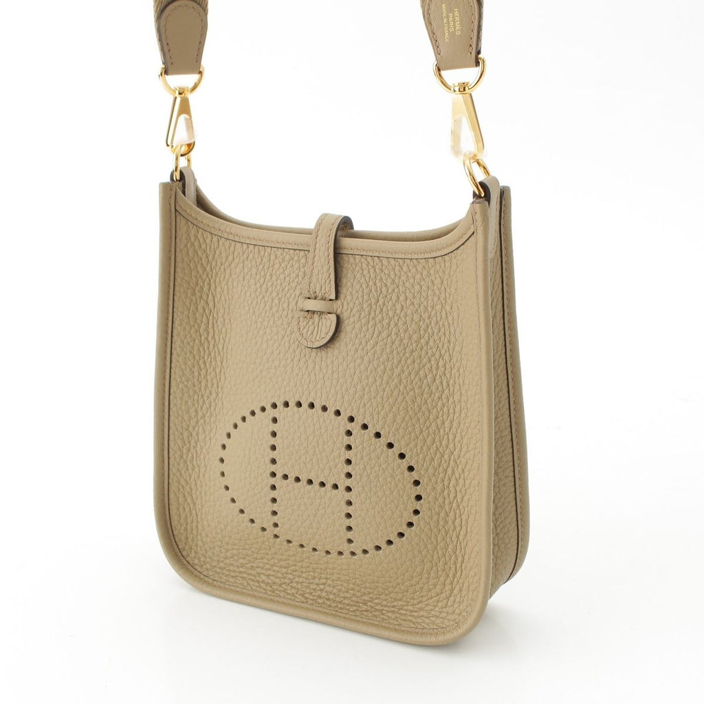 Hermes Evelyne TPM 16 Amazon Taurillon Clemence Beige Marfa Handbag — view 2
