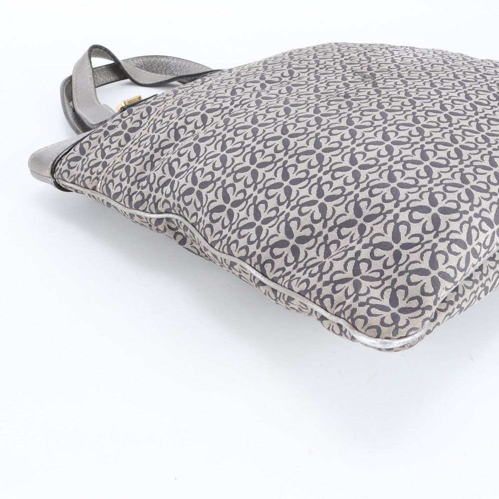 Loewe Anagram Leather Tote Shoulder Hand Silver — view 6