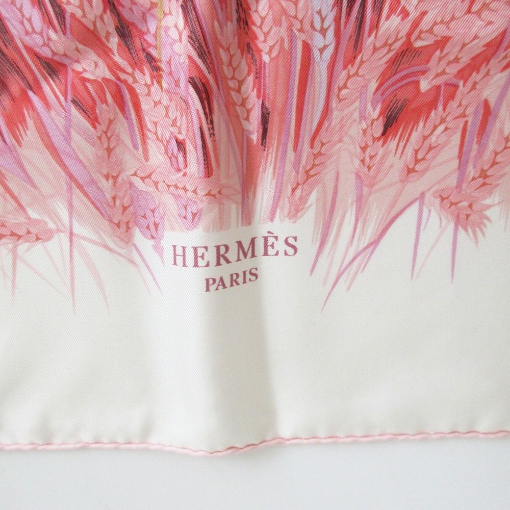 Hermes Scarf Silk Carre 90 Lapins Dans Un Champ de Wheat Field and Rabbit Pink — view 4