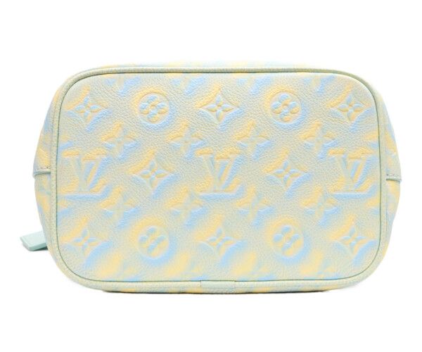 Louis Vuitton Monogram Empreinte Summer Star Vert Neo Noe BB Bucket — view 5