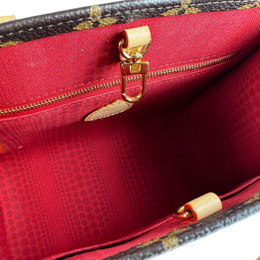 Louis Vuitton Shoulder Bag LV Yk Monogram Painted Dot On The Go PM — view 5