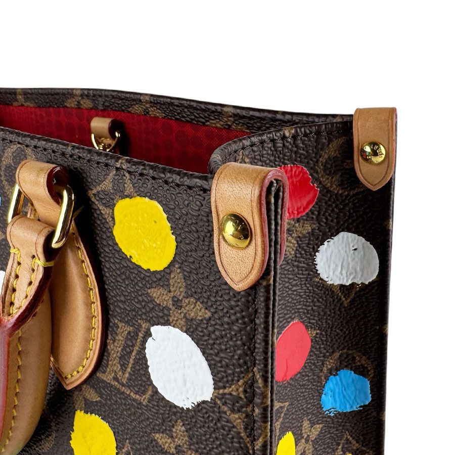 Louis Vuitton Shoulder Bag LV Yk Monogram Painted Dot On The Go PM — view 6