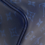 Louis Vuitton Dopp Kit Pouch Travel Bag Second Taigarama Cobalt — view 3