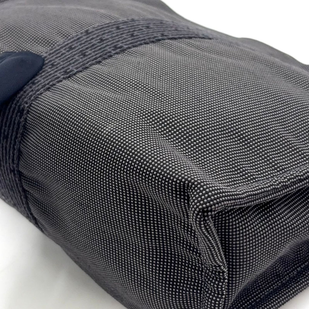 Hermes Her Line Second Pouch MM Nylon Canvas Gray Clutch Silver — view 7