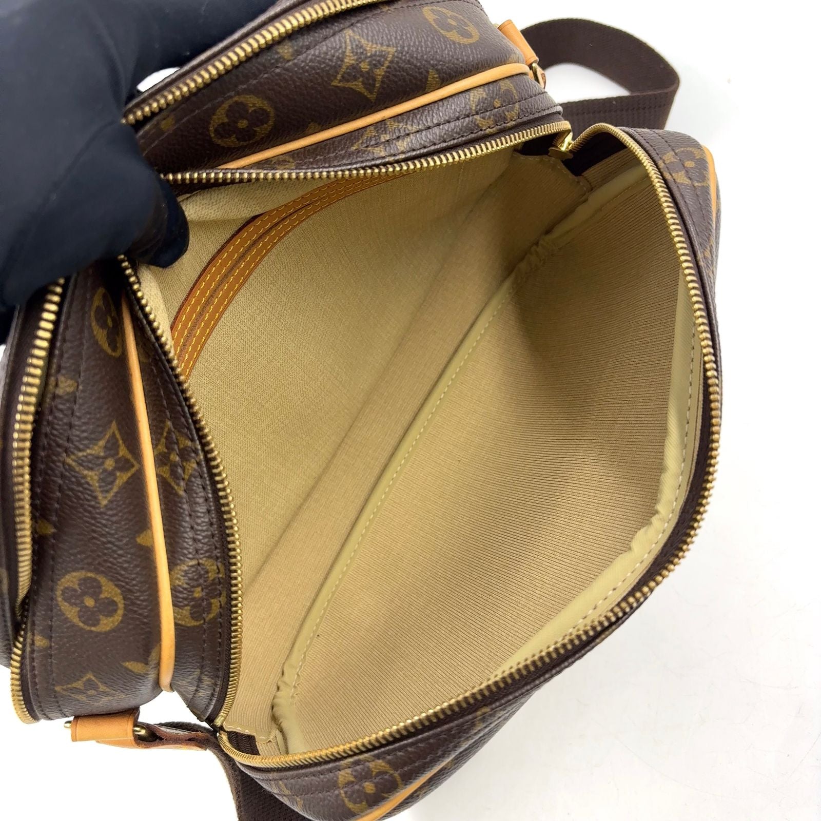 Louis Vuitton Reporter PM Monogram Leather Brown Light Shoulder Bag Gold — view 3