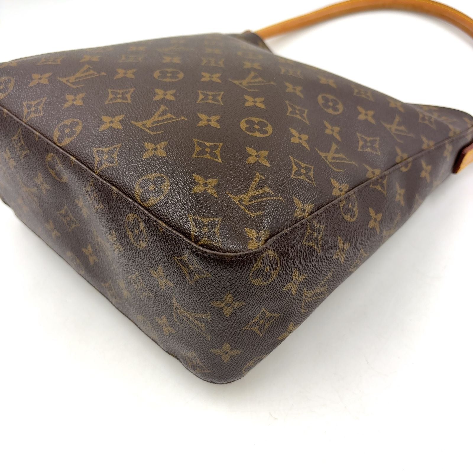 Louis Vuitton Looping GM Monogram Leather Brown Light Shoulder Bag Gold — view 9