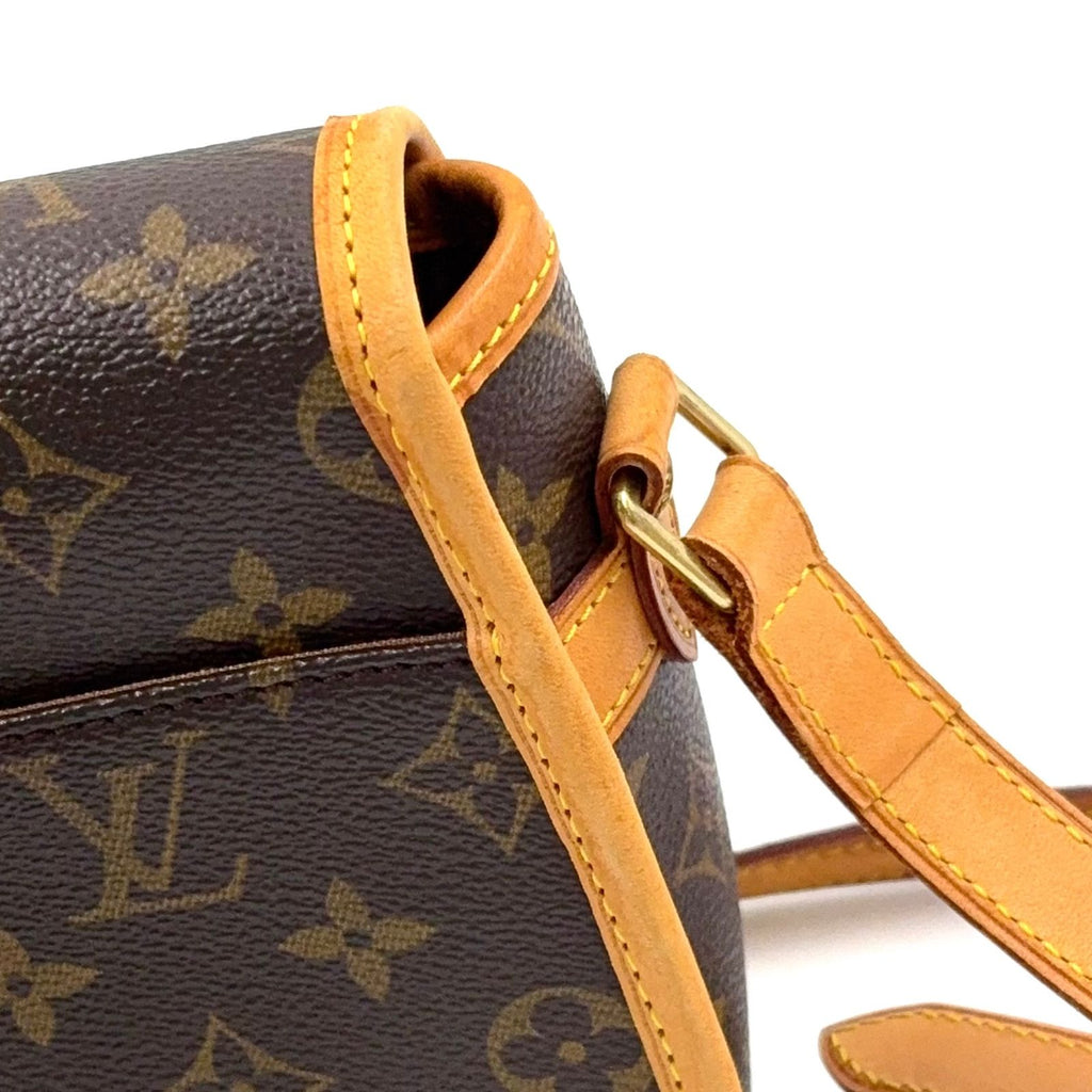 Louis Vuitton Sologne Monogram Leather Brown Light Shoulder Bag Gold — view 7