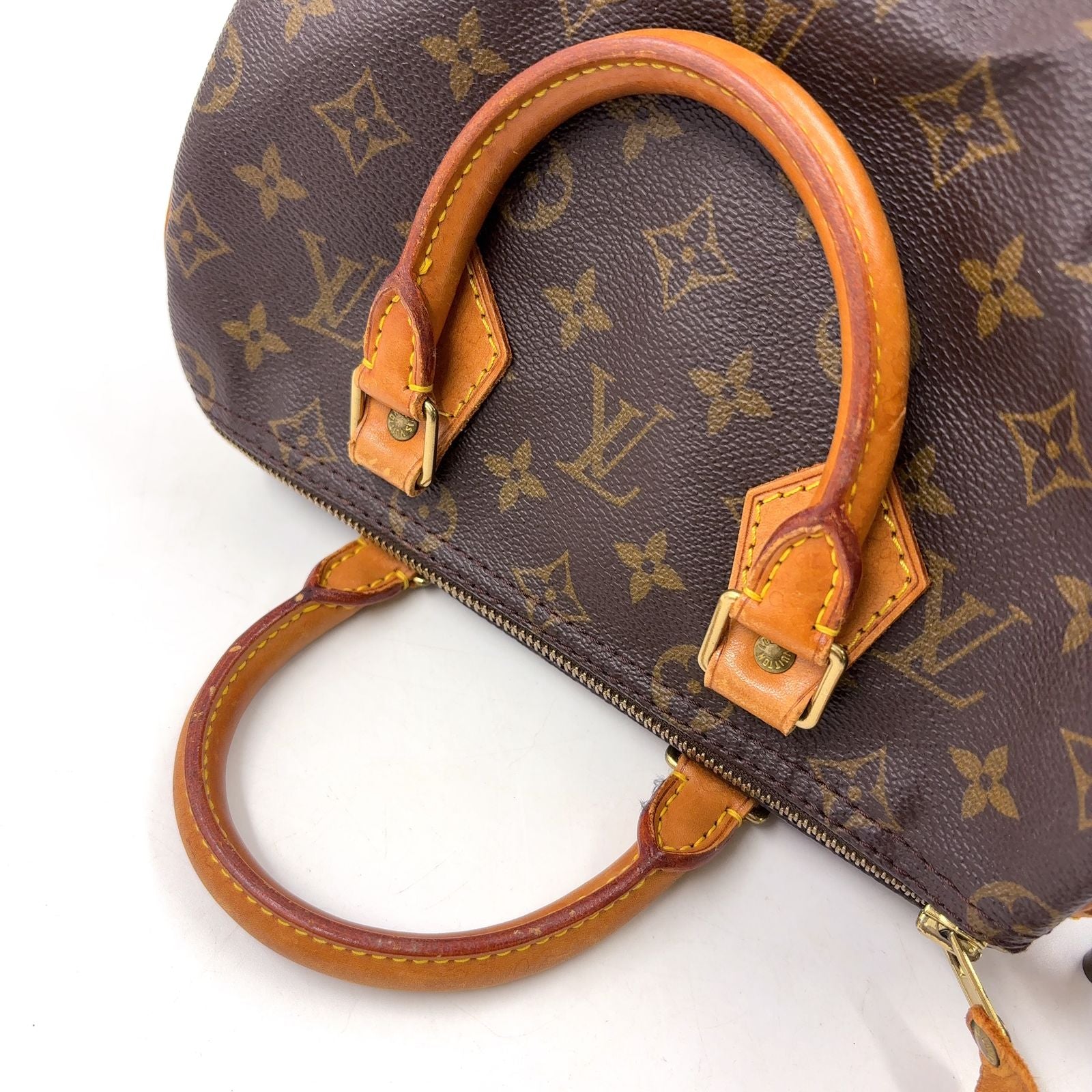 Louis Vuitton Speedy 25 Vintage Handbag — view 6
