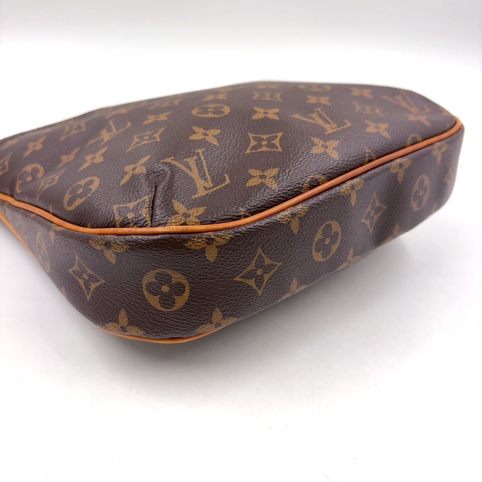 Louis Vuitton Odeon PM Monogram Leather Brown Light Shoulder Bag Gold — view 5