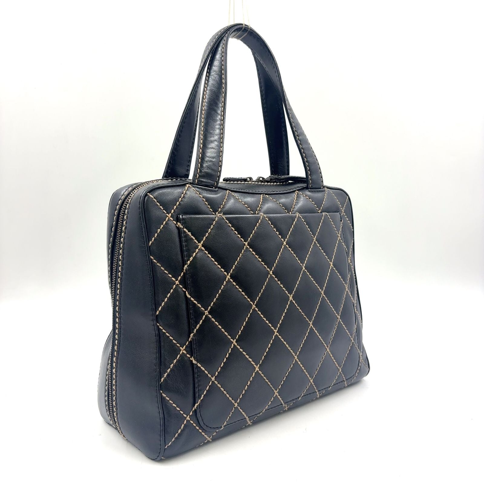 Chanel Wild Stitch Calfskin Black Handbag Gold — view 2