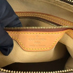 Louis Vuitton Looping GM Monogram Leather Brown Light Shoulder Bag Gold — view 4