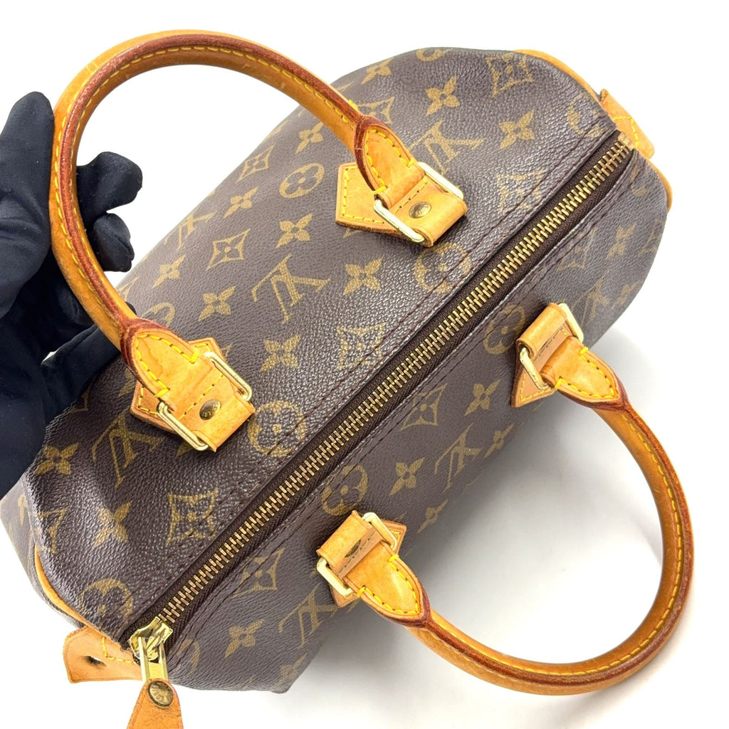 Louis Vuitton Speedy 25 Vintage Handbag — view 7