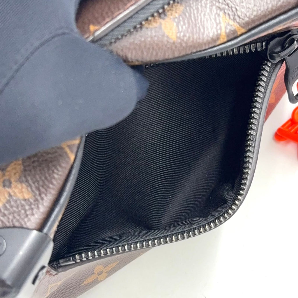 Louis Vuitton Mini Soft Trunk Leather Brown Black — view 9