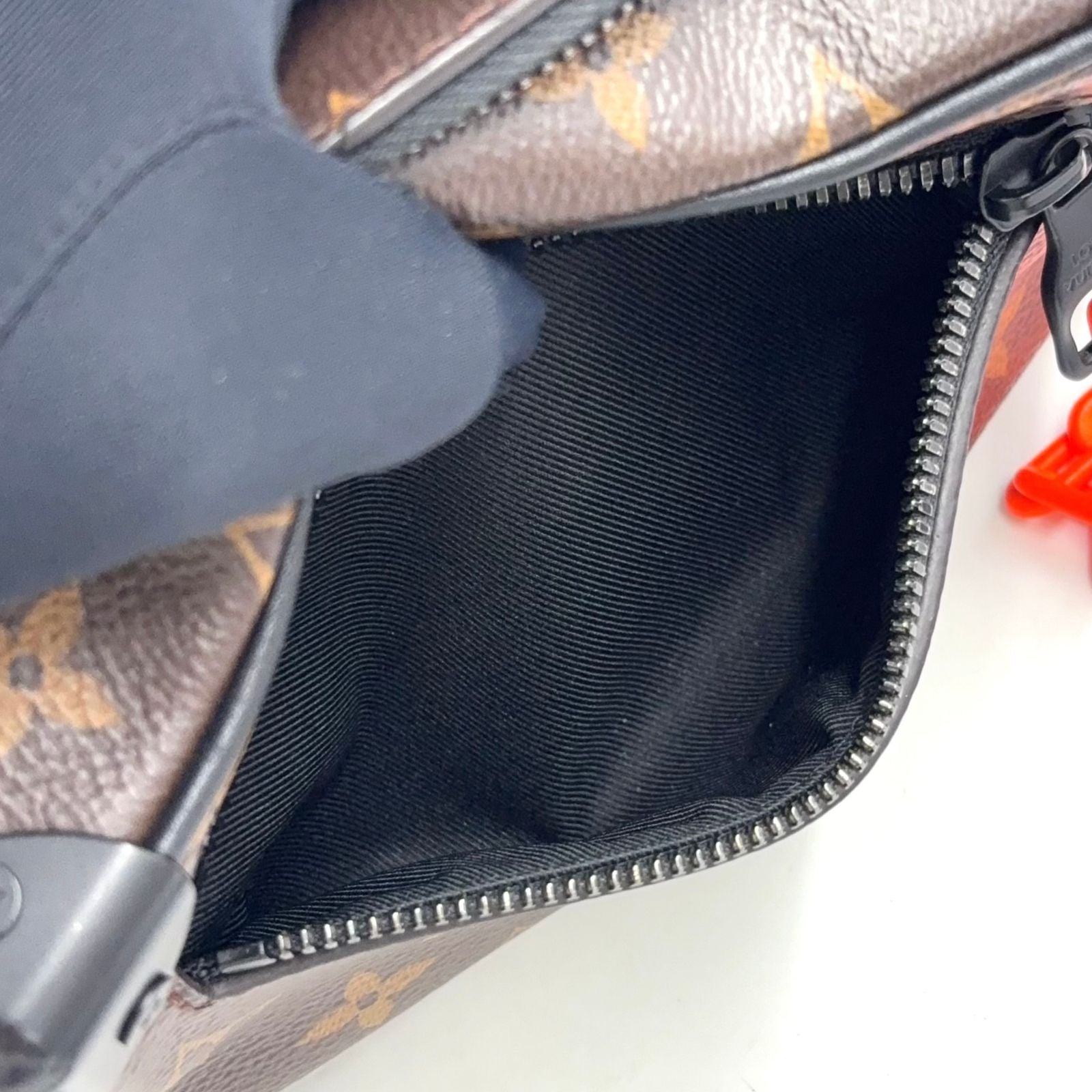 Louis Vuitton Mini Soft Trunk Leather Brown Black — view 9
