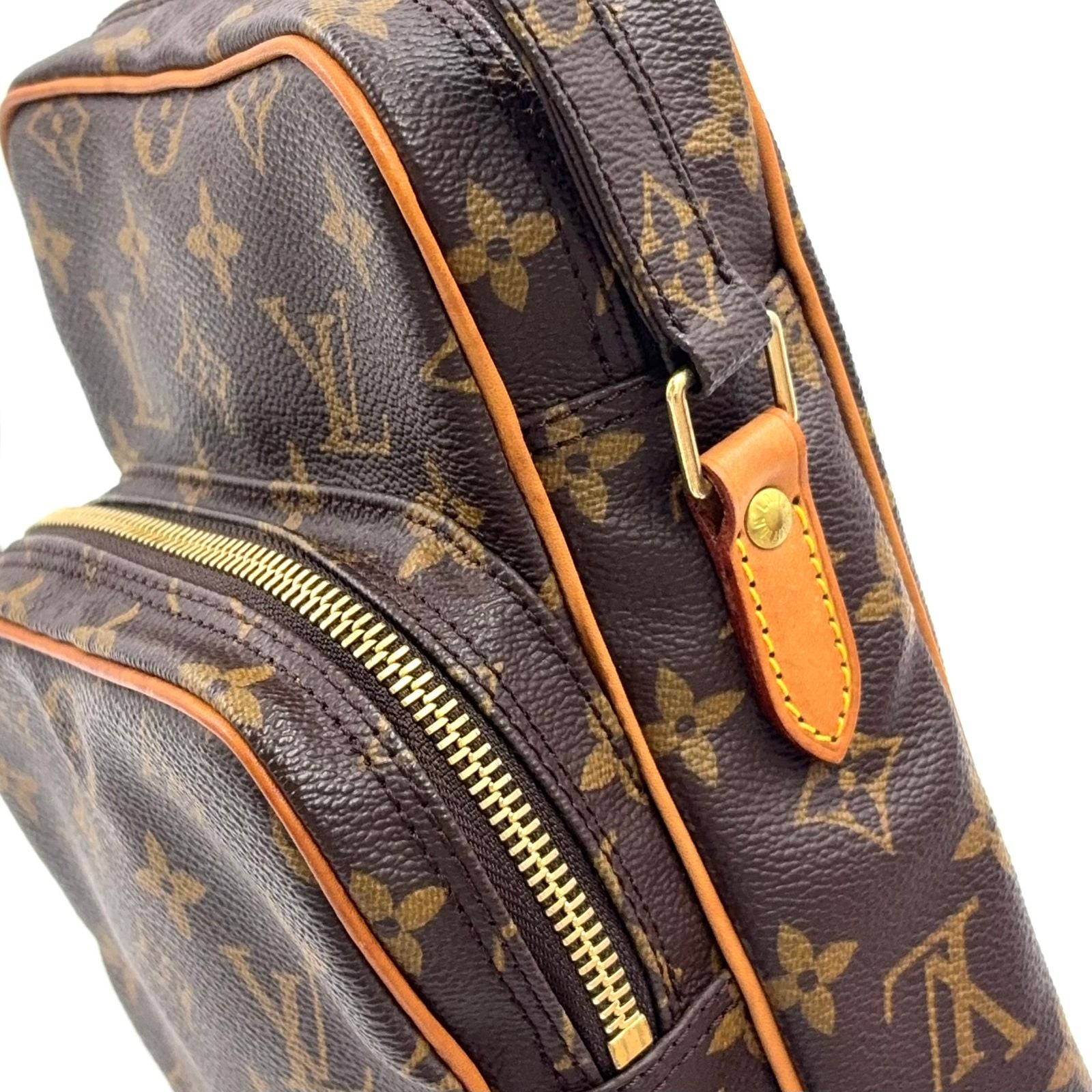 Louis Vuitton Amazon Monogram Leather Brown Light Shoulder Bag Gold — view 8