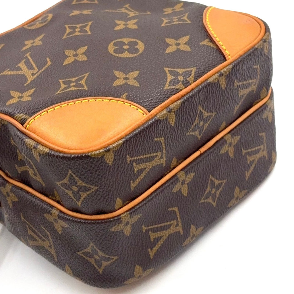 Louis Vuitton Amazon Monogram Leather Brown Light Shoulder Bag Gold — view 5