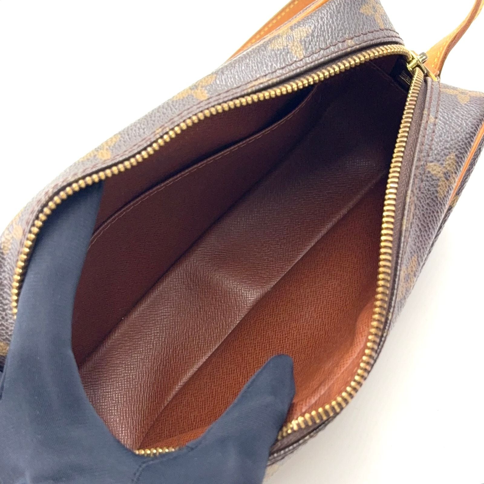 Louis Vuitton Pochette Cite Monogram Leather Brown Light Shoulder Bag Gold — view 3