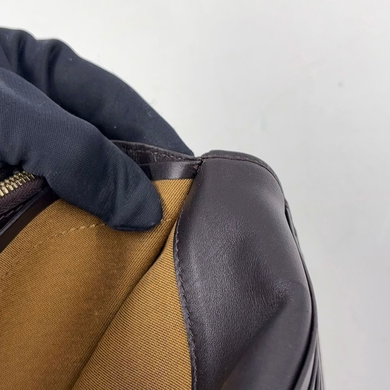 Fendi Zucca Pattern Leather Canvas Brown Black Bifold Wallet Gold — view 7