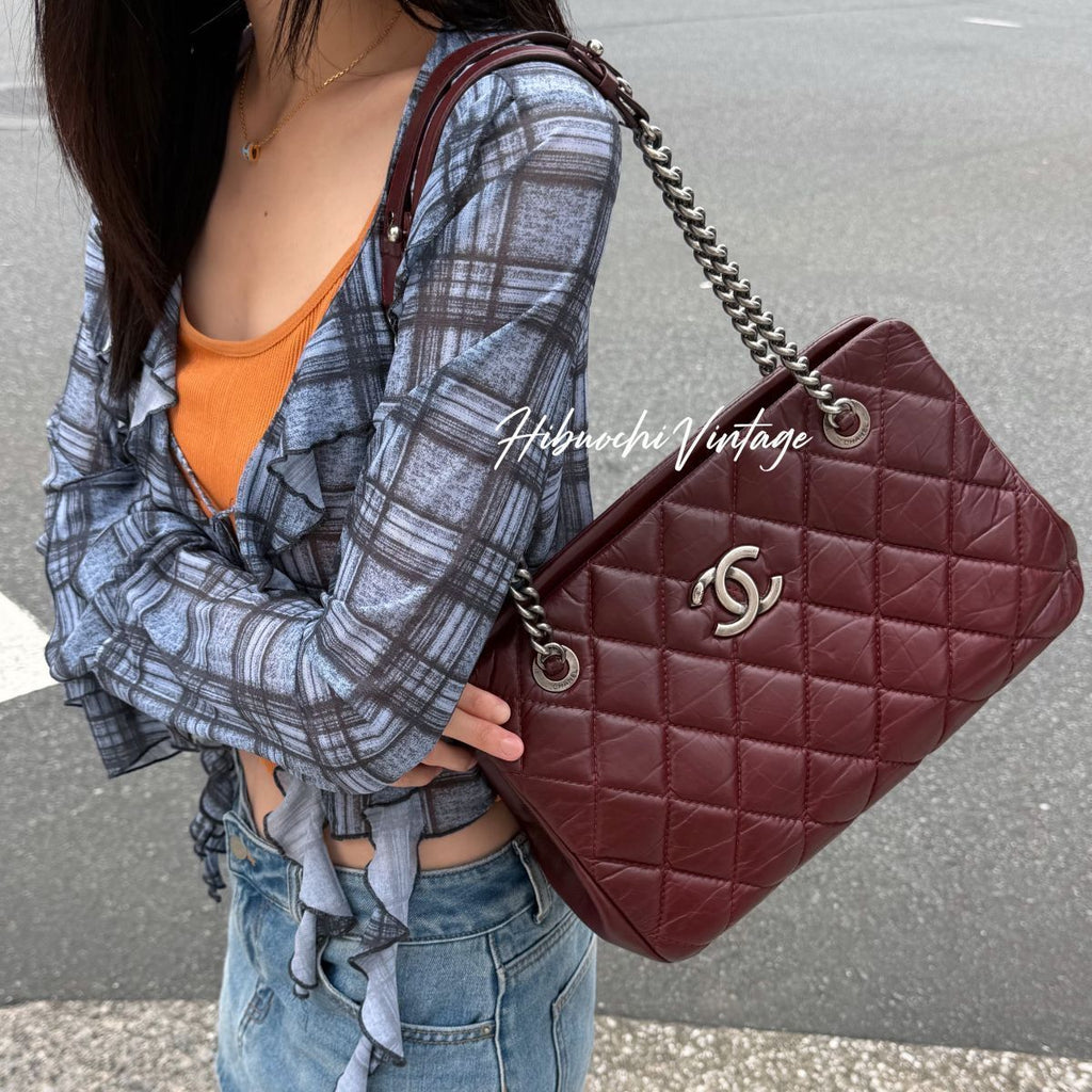 Chanel CC Logo Quilted Chain Shoulder Bag Leather Bordeaux Red Silver Vintage