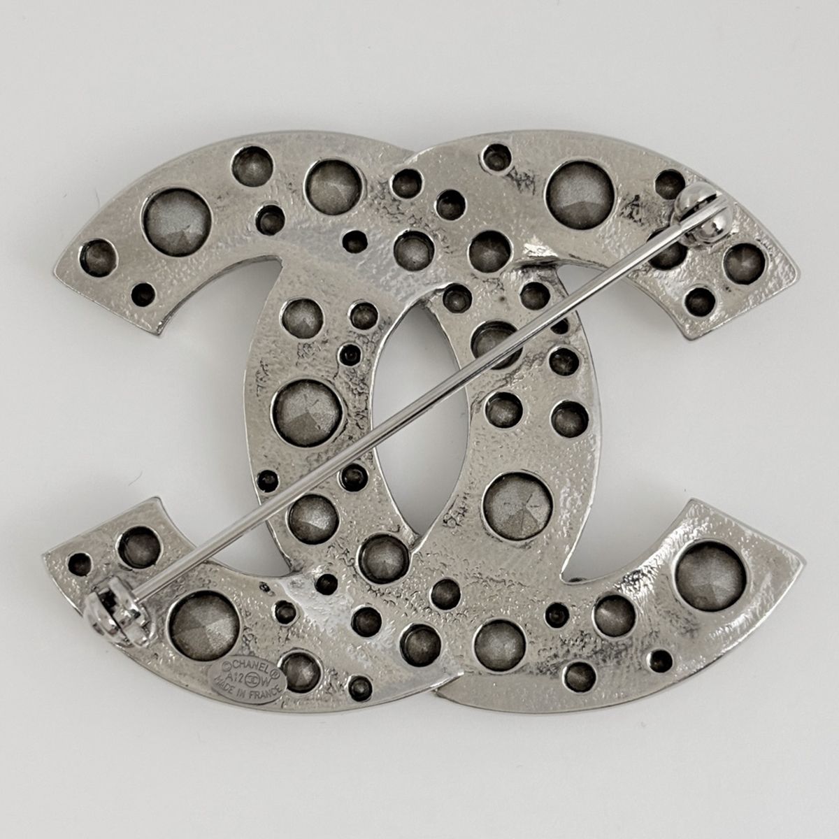 Chanel CC Logo Rhinestone Brooch Silver Plated — view 2