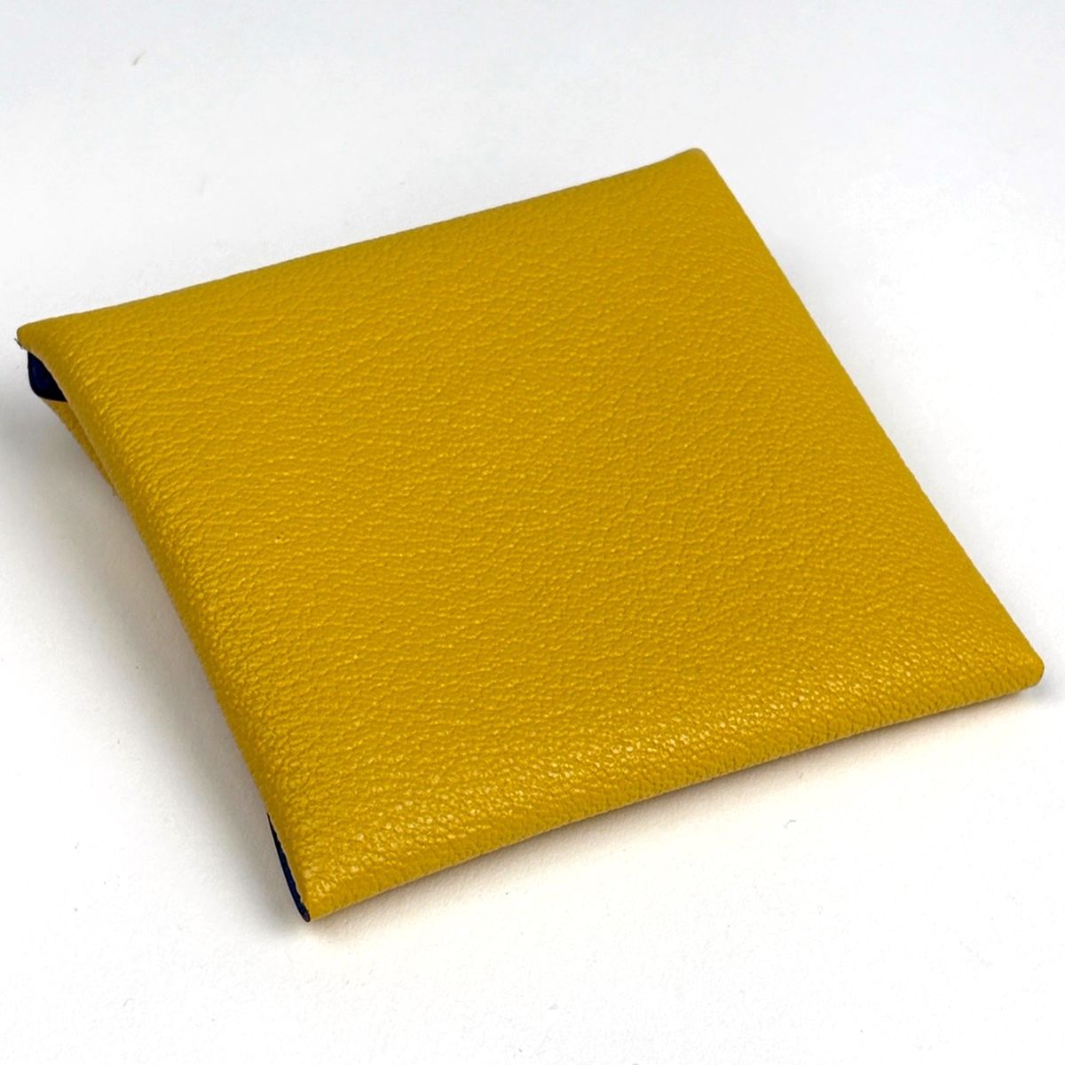 Hermes Bastia Verso Coin Purse Leather Yellow — view 2