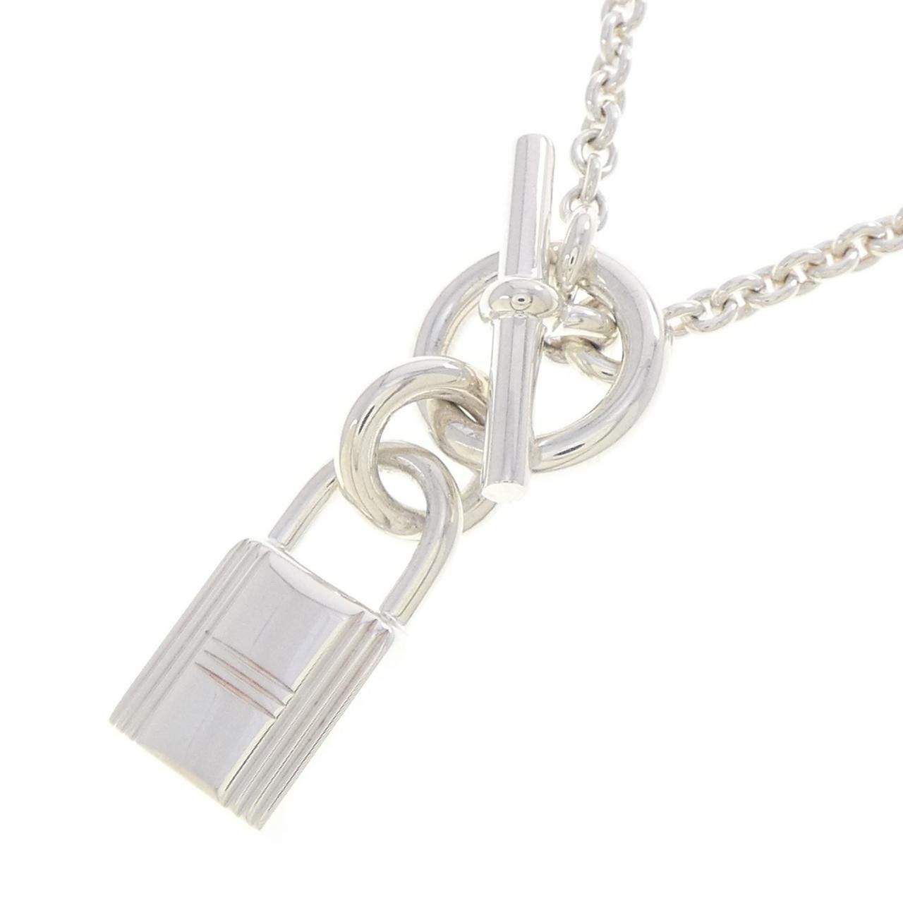 Hermes Amulet Cadena Necklace — view 3